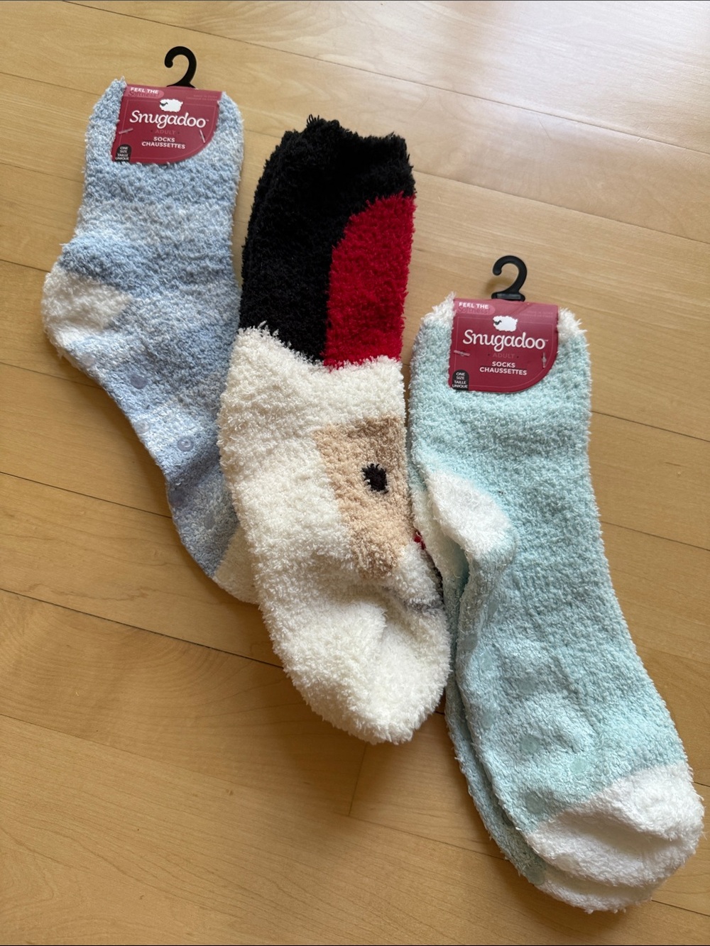 Snugadoo Women's Cozy Fuzzy Socks - Assorted Colors (Blue, Cream, Light Aqua)